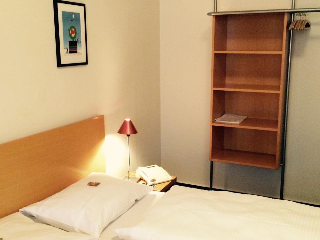 Hotel Am Rathaus Fribourg im Breisgau Extérieur photo