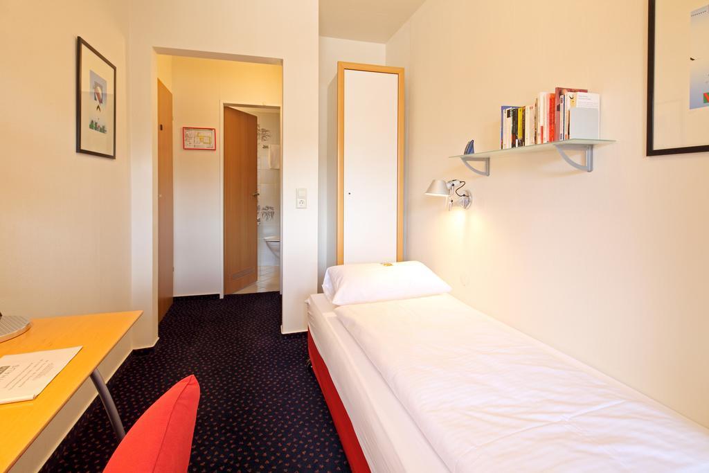 Hotel Am Rathaus Fribourg im Breisgau Chambre photo